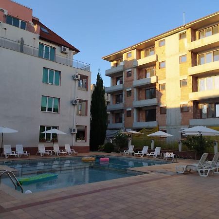 Apartment In Complex Tara Ράβντα Εξωτερικό φωτογραφία