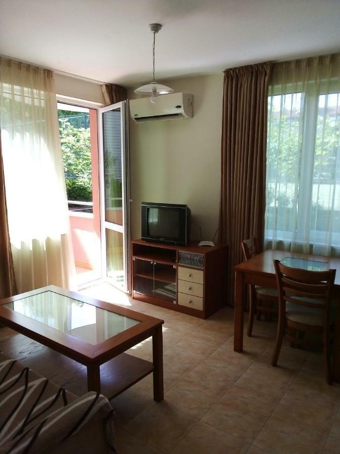 Apartment In Complex Tara Ράβντα Εξωτερικό φωτογραφία